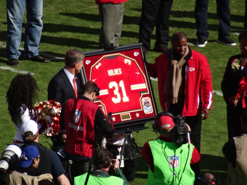 Priest Holmes presented as Chiefs Hall of Fame player on the Field at Arrowhead Stadium.